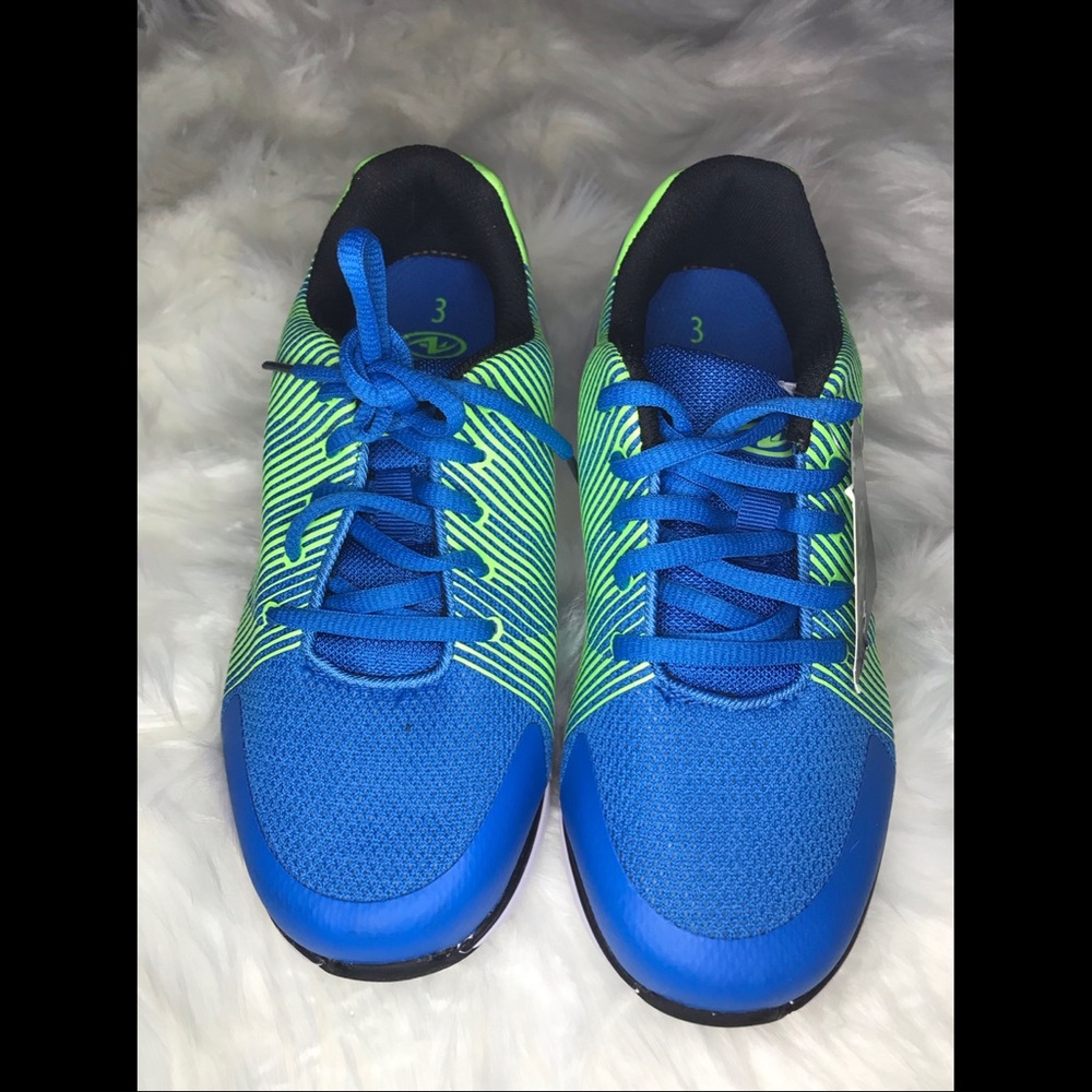 Athletic Works Tennis Shoes